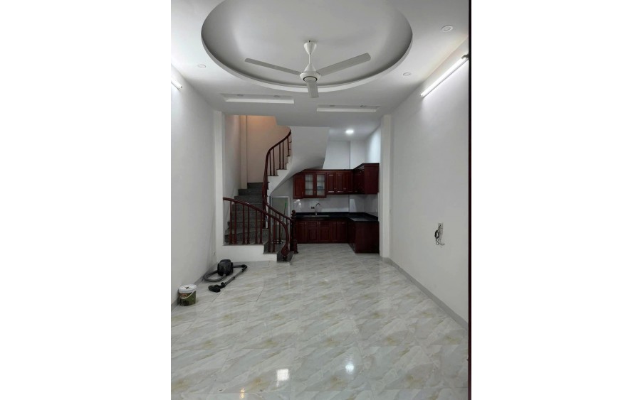 CHO THUÊ NHÀ NGÕ 124 VĨNH TUY 5 TẦNG, 35M2, 3 NGỦ, MT 4M, 12 TRIỆU